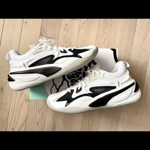 NEW Puma RS Dreamer sz7 (White/Black)
